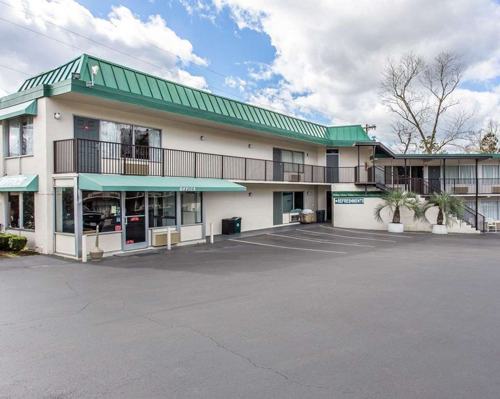 Econo-Lodge Of Conway Εξωτερικό φωτογραφία