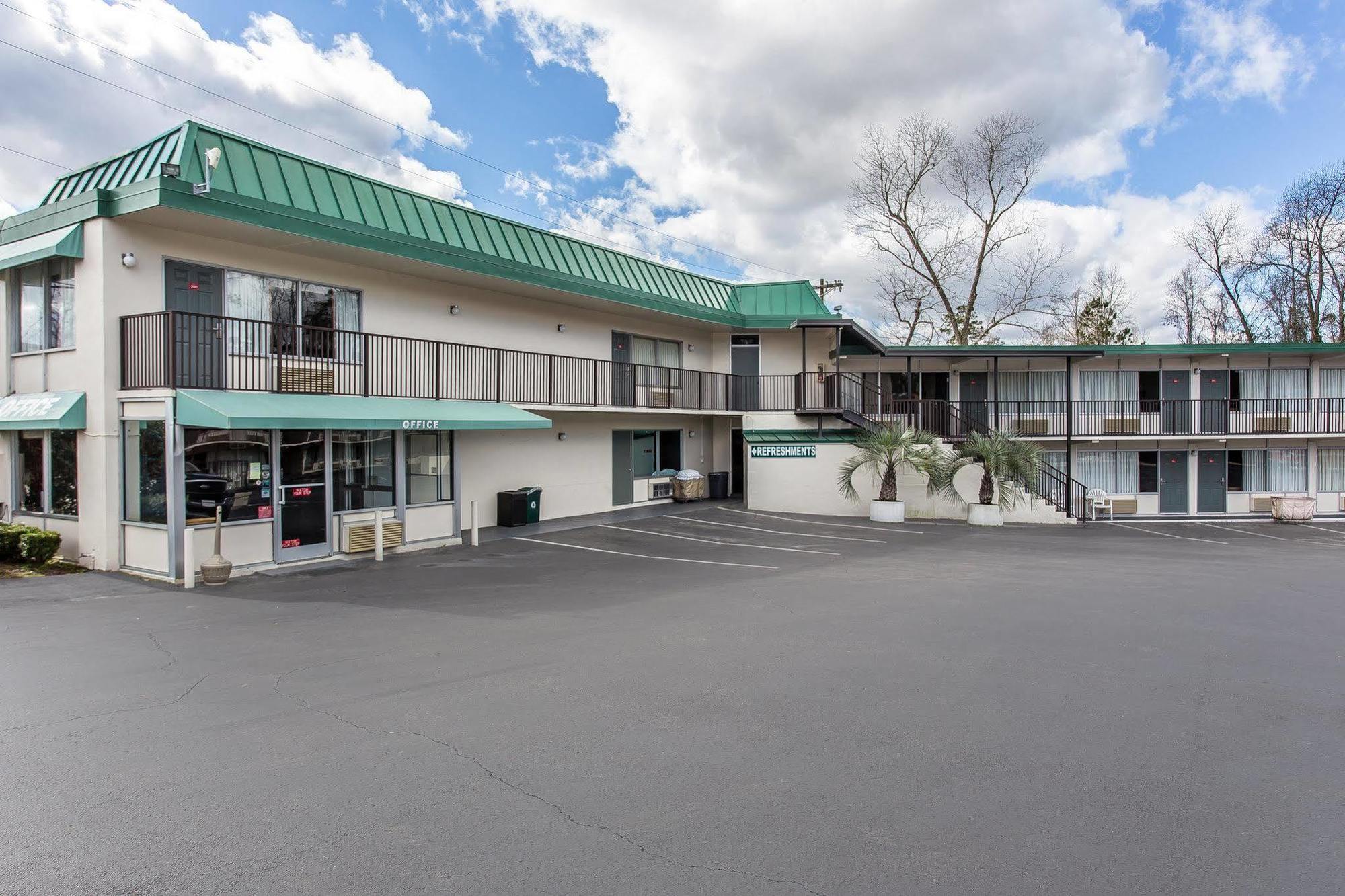 Econo-Lodge Of Conway Εξωτερικό φωτογραφία